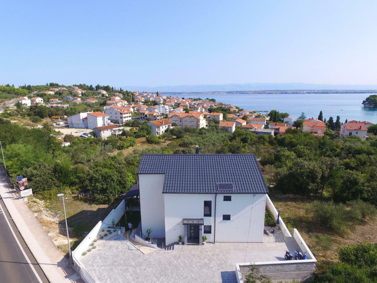 Vila Marijana Preko Exteriér fotografie