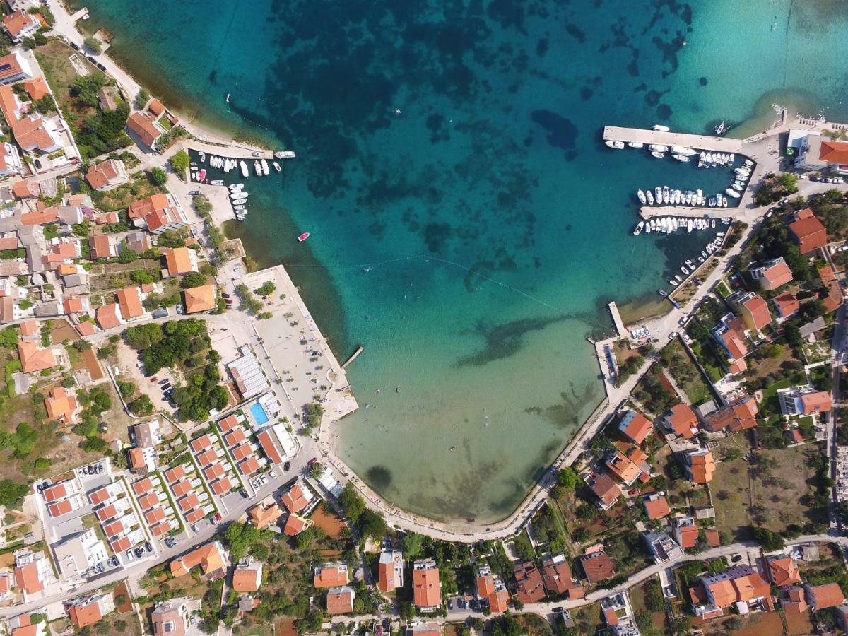 Vila Marijana Preko Exteriér fotografie